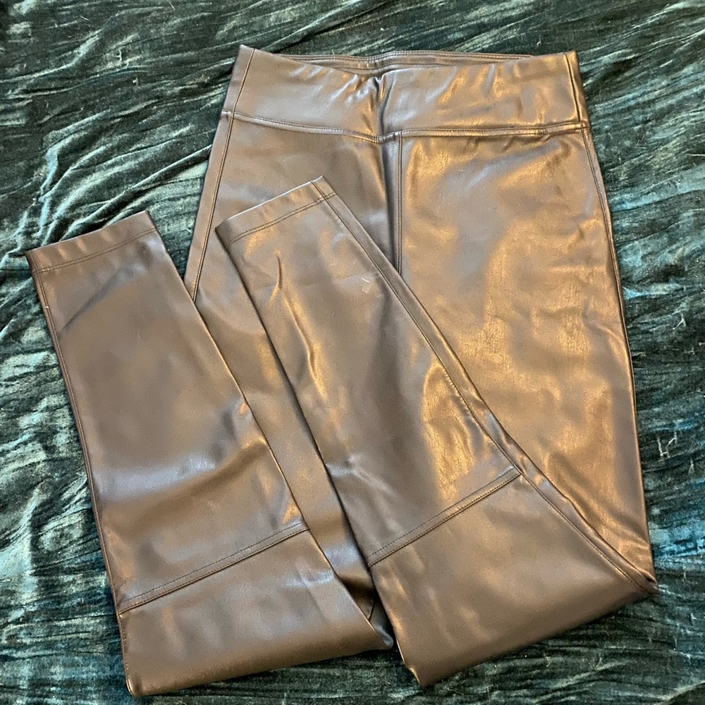 BLACK faux leather leggings